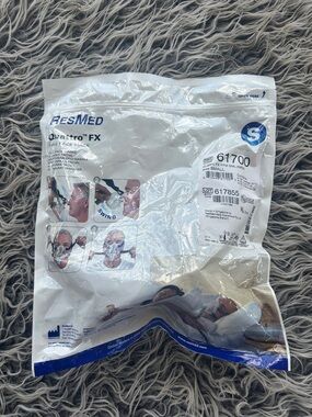 NEW ResMed  Quattro FX Full Face Mask Size small 617855 SEALED